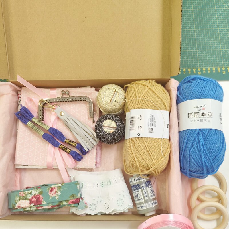 Mystery Box με Υλικά Χειροτεχνίας & DIY Sporakilab